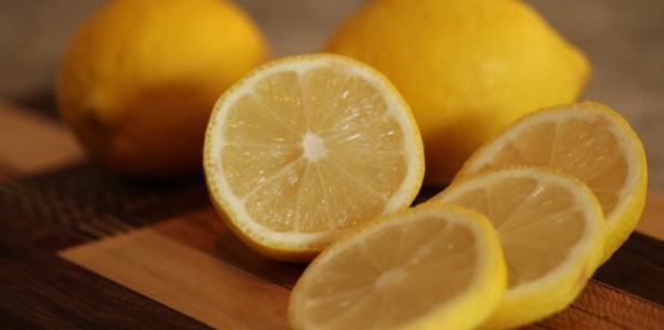 l'acidité du citron danger